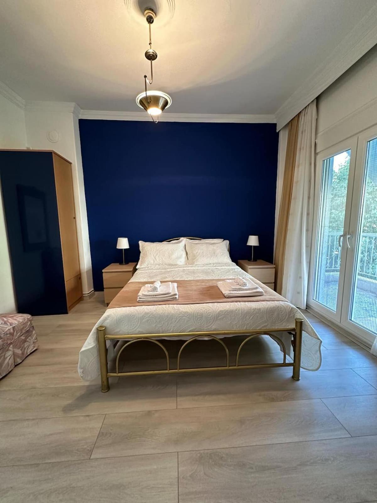Vera Haus Apartment *